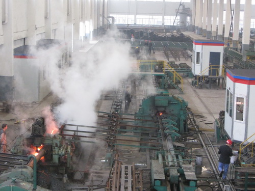 景德镇无缝钢管厂家生产车间