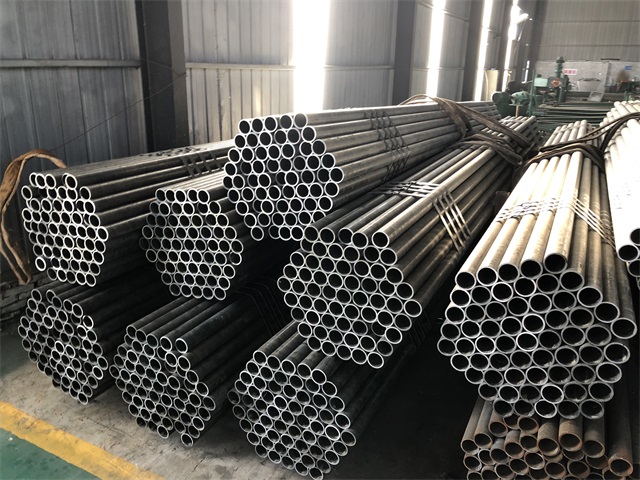 景德镇小口径厚壁无缝钢管