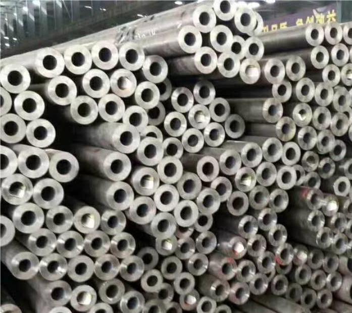 景德镇GB8162结构用无缝钢管